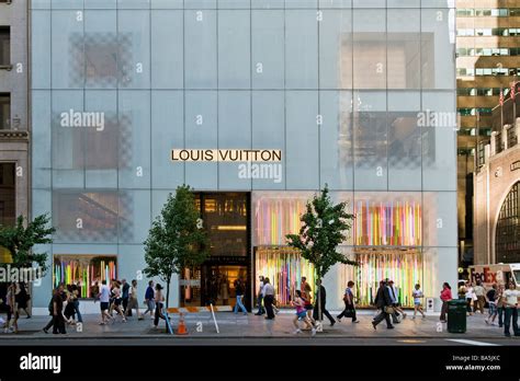 louis vuitton 5th ave flagship|Louis Vuitton nike store.